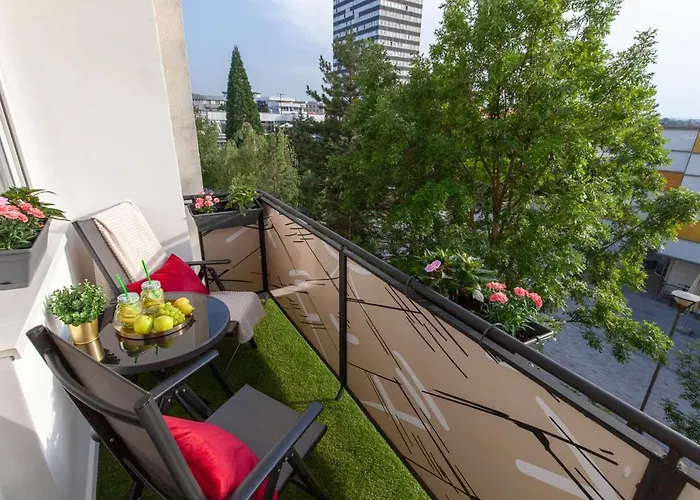 아파트 Smaragd-emerald